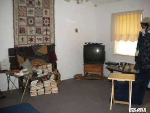 3rd image of 139 Brookfield Ave
