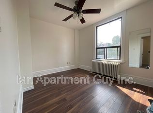 44 Victoria Ave S Suite 207, Hamilton, ON L8N 2S7