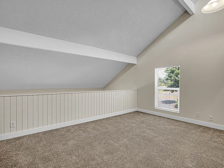 LOCKHAVEN HILL ESTATES — Photo 15