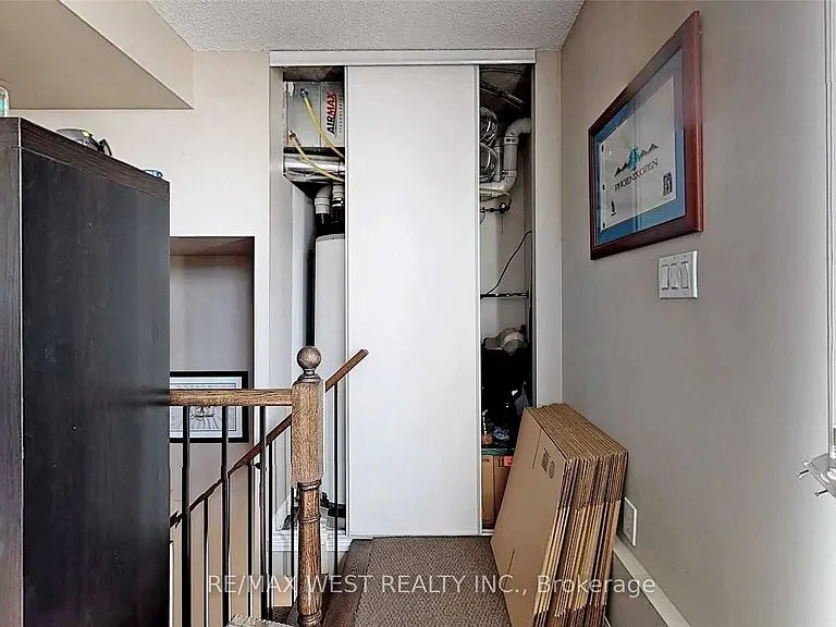 10 Foundry Ave #240 — Photo 31