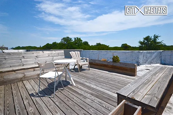 Rented by Citi Habitats | media 31