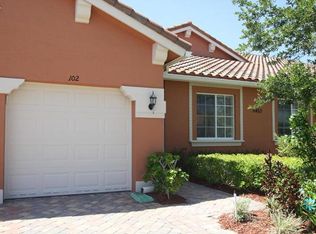 6455 Oxford Cir UNIT 102, Vero Beach, FL 32966