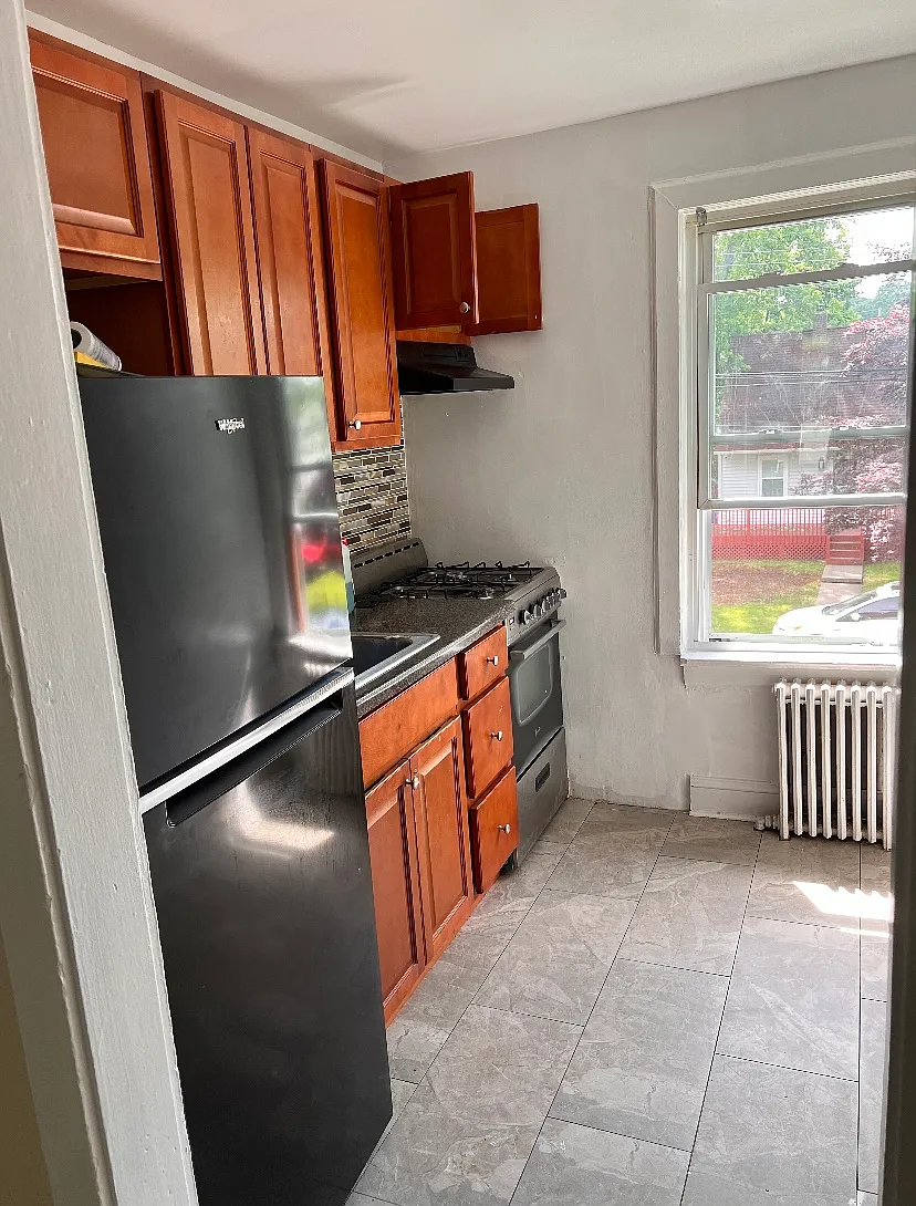 Building Photo - 86 Ridge St #4