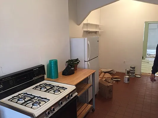 Rented by Grand & Co. | media 7