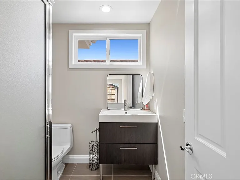 708 Iris Ave #A — Photo 15