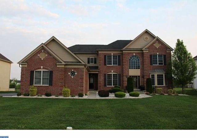 1st image of 104 Gambel Ct