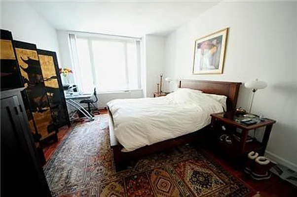 Rented by Keller Williams NYC | media 25