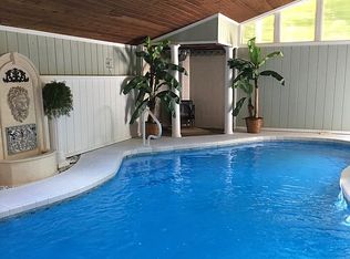 1 S Lake Doster Dr, Plainwell, MI 49080