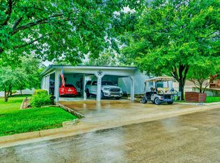 303 Scrub Oak St, Ingram, TX 78025