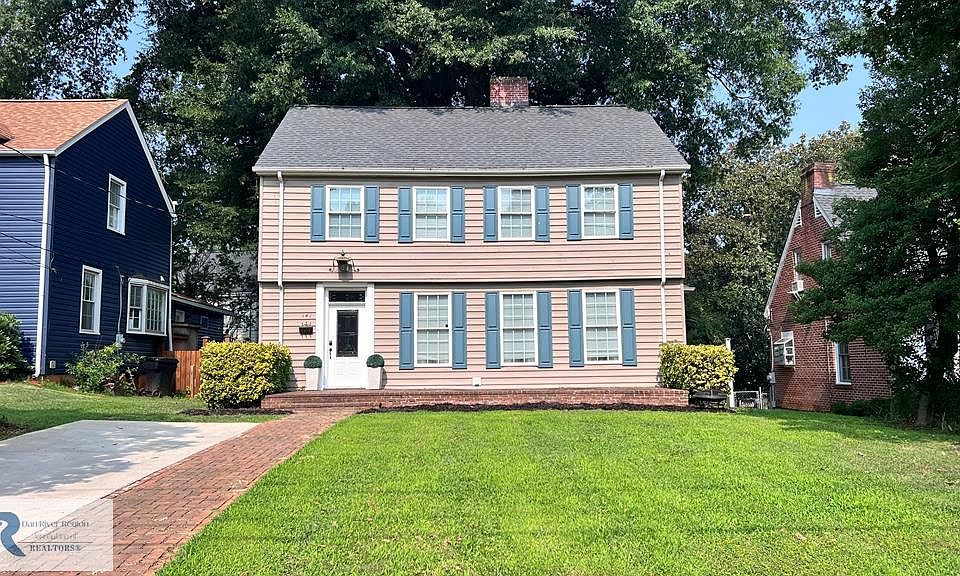1st image of 141 Westmoreland Ct