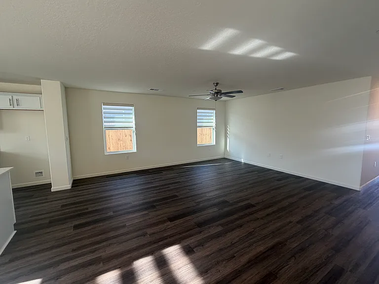 87 Sugar Creek Ct — Photo 16