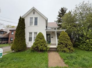 19 Platt St #B, Winooski, VT 05404
