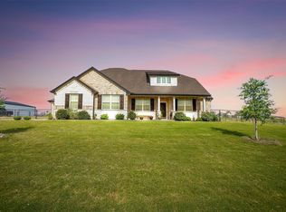 340 Sanger Dr, Springtown, TX 76082