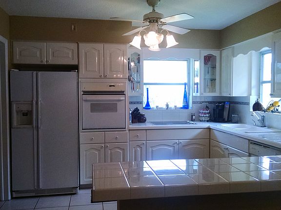 5th image of 3530 NE 26th Ave