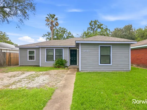 2818 4th Ave N, Texas City, TX 77590
