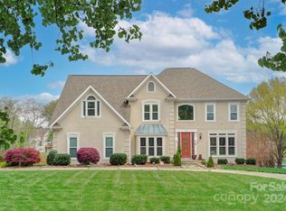 608 Wednesbury Blvd, Charlotte, NC 28262