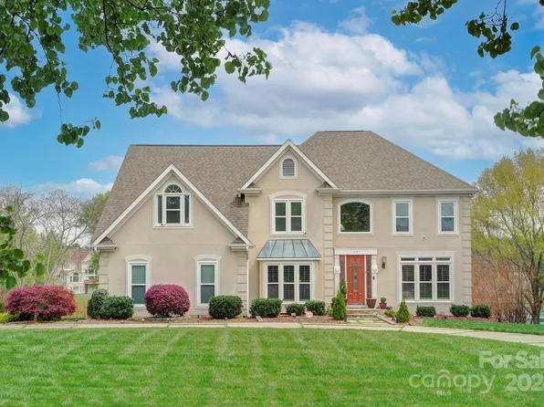 608 Wednesbury Blvd, Charlotte, NC 28262