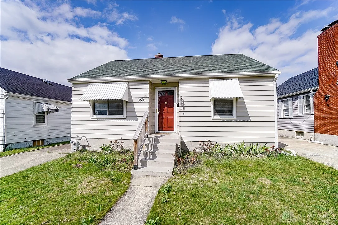 3605 Wayne Ave photo 1