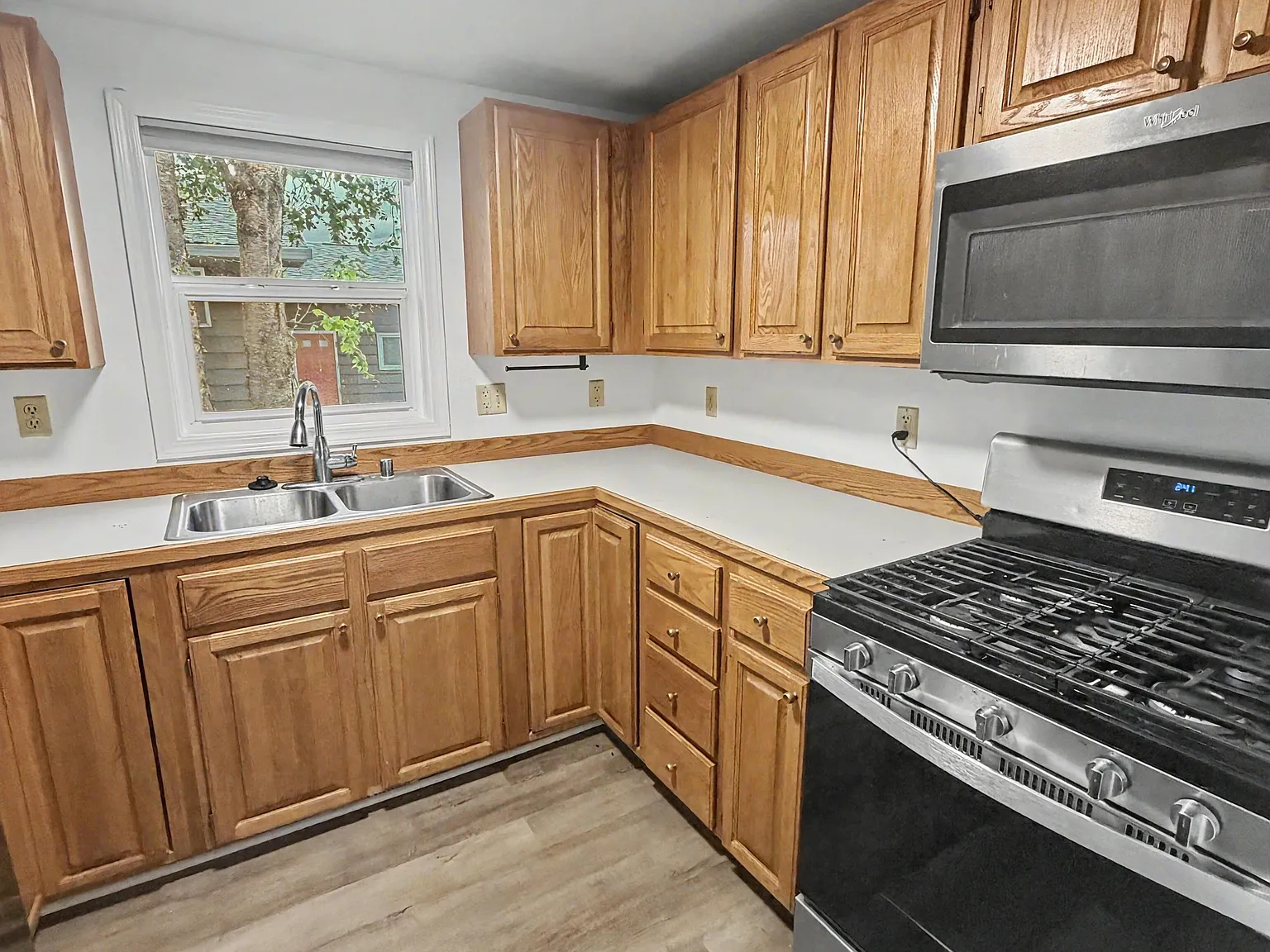 1340 Norene Street - 1 — Photo 2