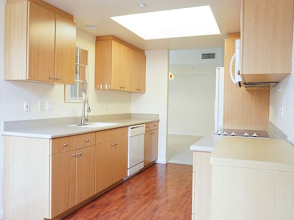 5th image of 130 E San Fernando St APT 503