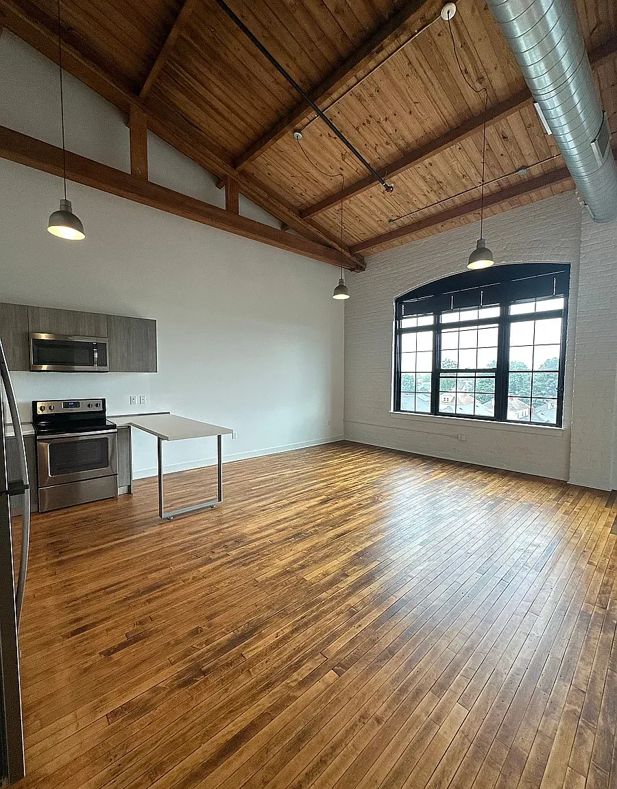 1 bed, 650 sqft, $1,925 — Photo 3