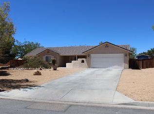 16436 Pauhaska Rd, Apple Valley, CA 92307