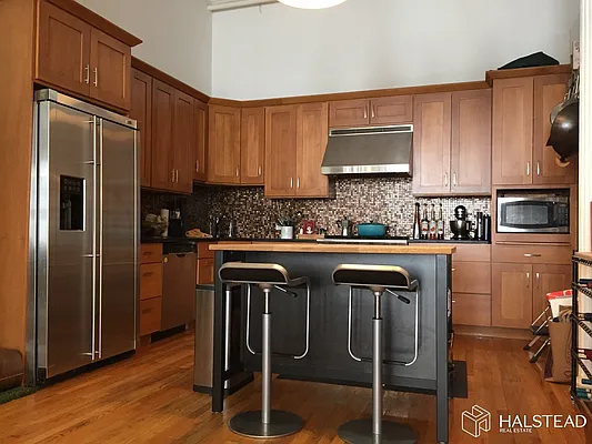 Rented by Brown Harris Stevens | media 4