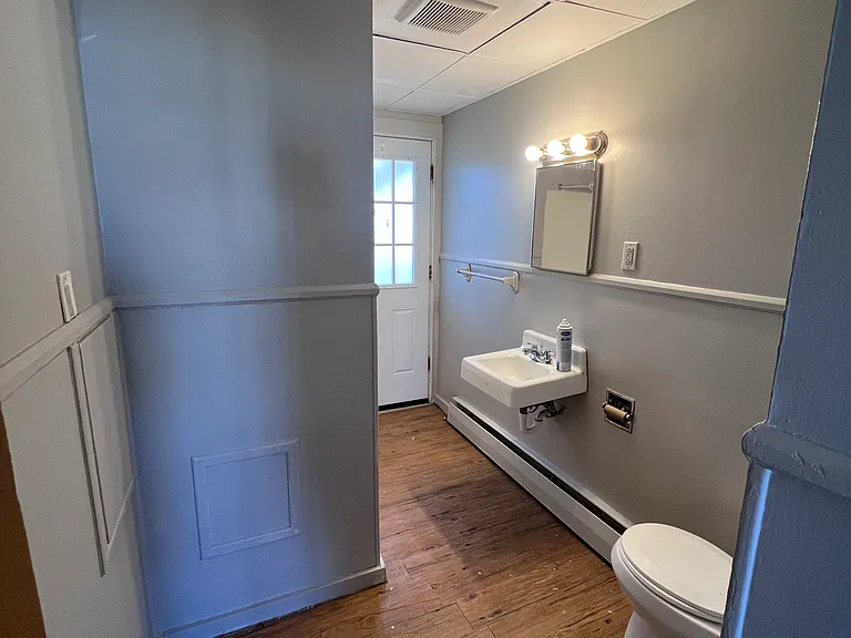 39 Knox St #9 — Photo 8