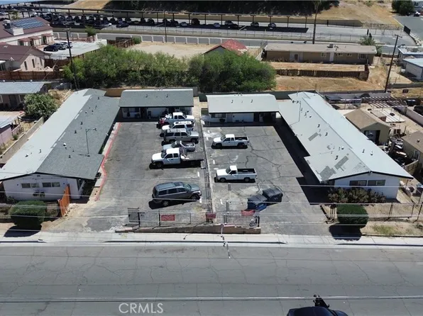 518 W Fredricks St, Barstow, CA 92311