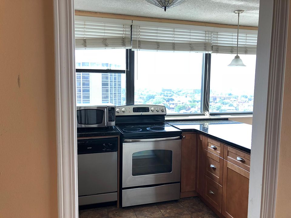 1st image of 2700 N Hampden Ct APT 18