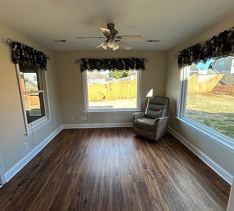 4th image of 1252 Bastogne Dr