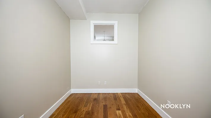 Rented by Nooklyn NYC LLC | media 23