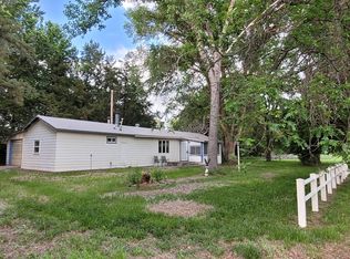 20720 Highway 92, Lewellen, NE 69147