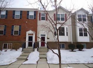 15742 Frisian Ln, Apple Valley, MN 55124