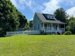 286 E Truckey St, Saint Ignace, MI 49781