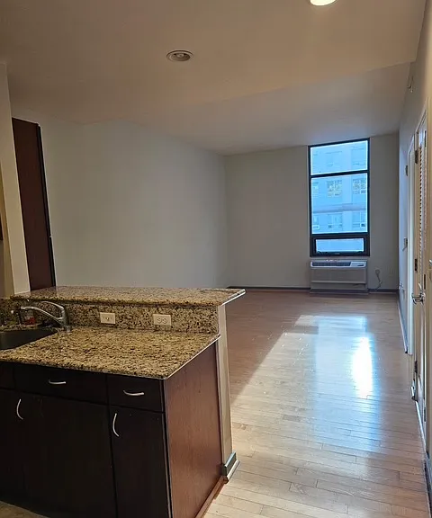 815 Arch St #7 — Photo 5