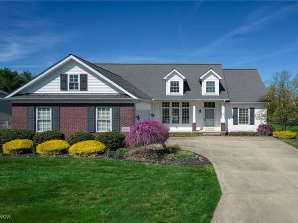 8689 Prairie Grass Ln, Mentor, OH 44060