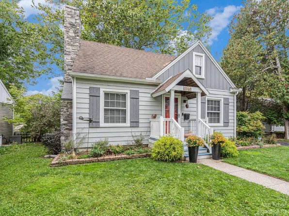 2020 Ferdon Rd, Ann Arbor, MI 48104