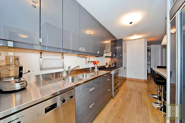 Sold by Halstead Real Estate | media 24