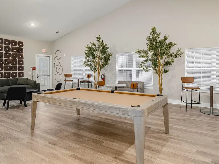 Edgewood Place — Photo 8