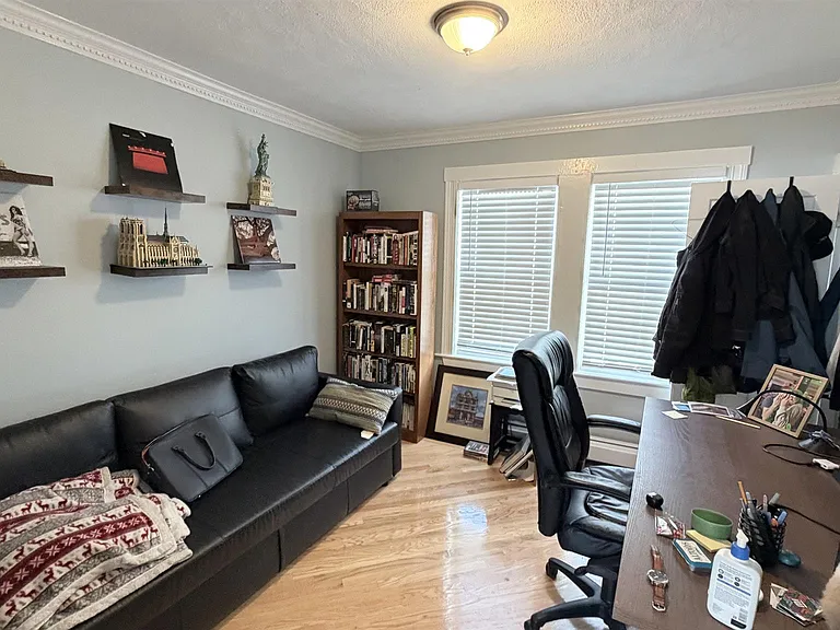 109 Perkins St #2R — Photo 7