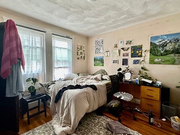4th image of 50 Upland Rd #3