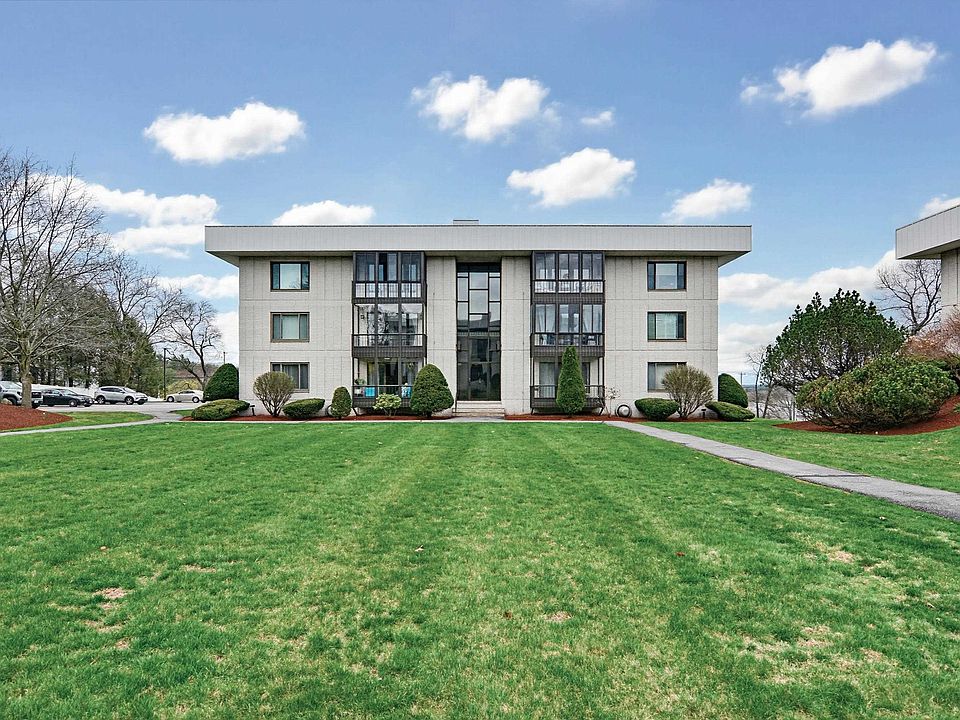 1st image of 33 Spit Brook Road #21
