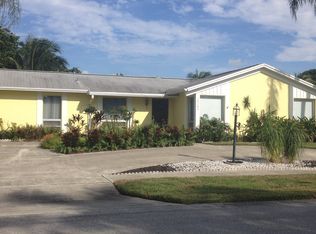 10284 Sleepy Brook Way, Boca Raton, FL 33428