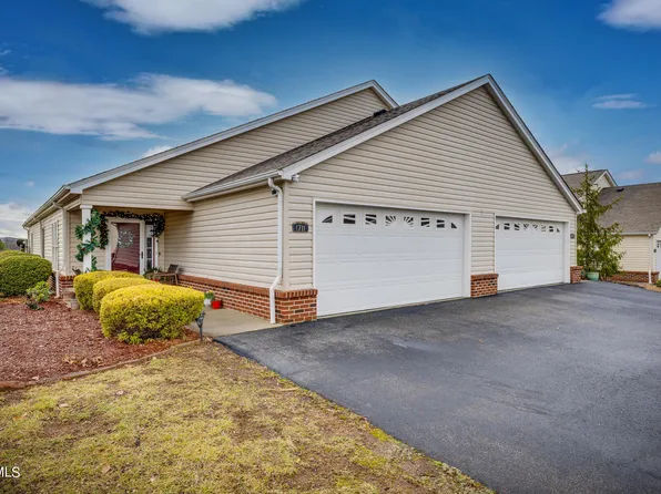 1711 Foxtail Ln, Kingsport, TN 37660