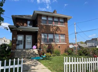 107 W Beverly Ct, Peoria, IL
