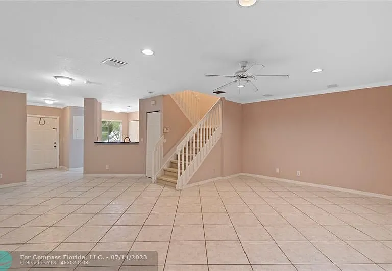 1186 SW 44th Ave — Photo 59
