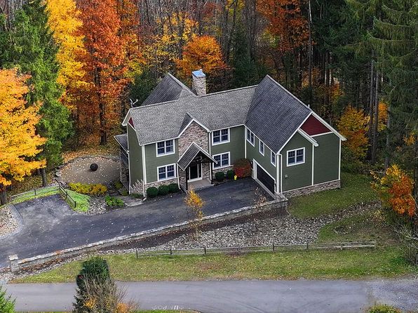 5 Moranda Ln