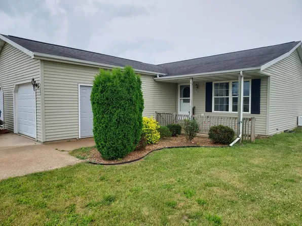 732 Elm St, Athens, MI 49011