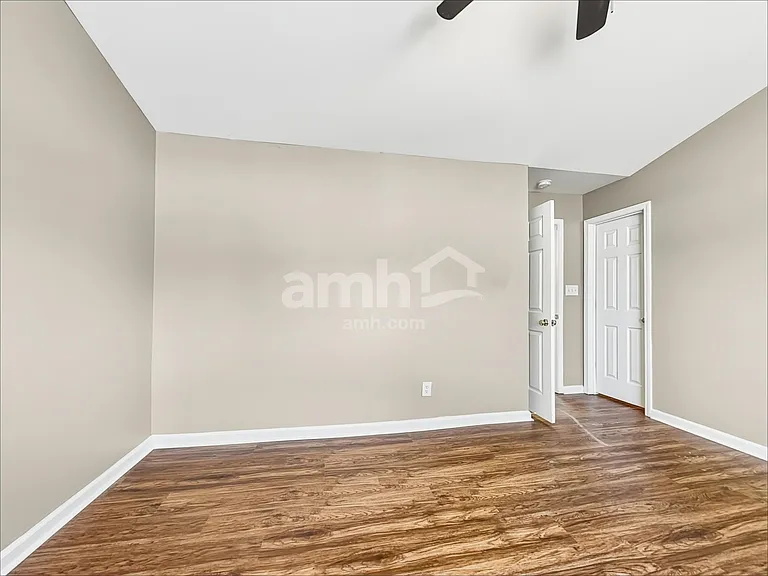 205 N Fuquay Springs Ave — Photo 11